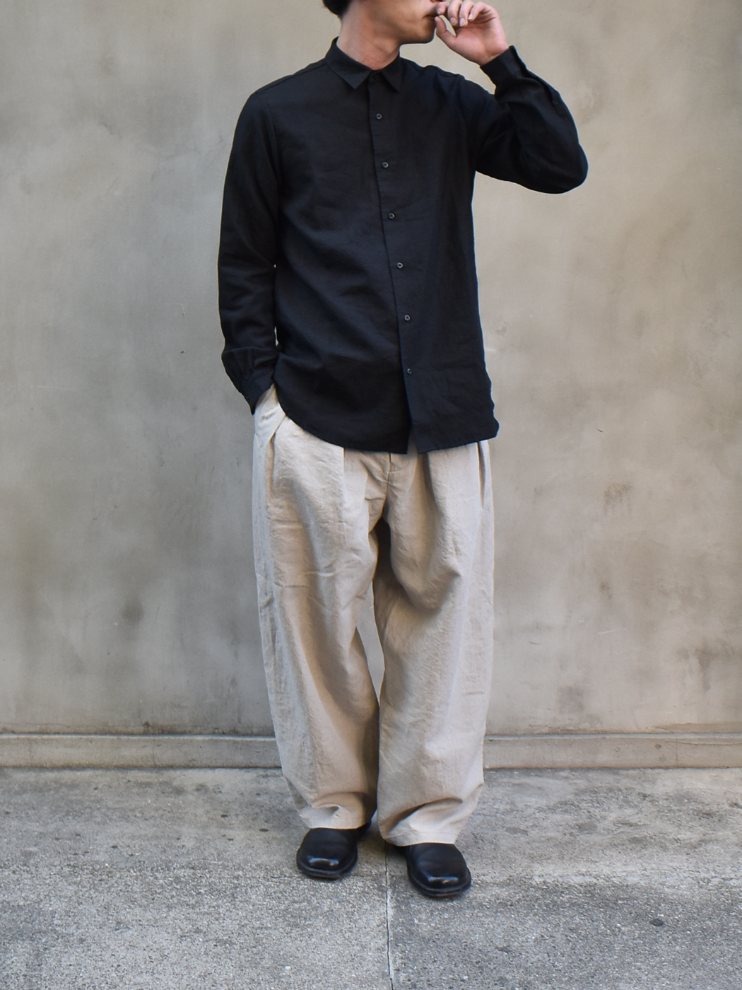 Basic plain shirt(high count linen) col.black | Re;li