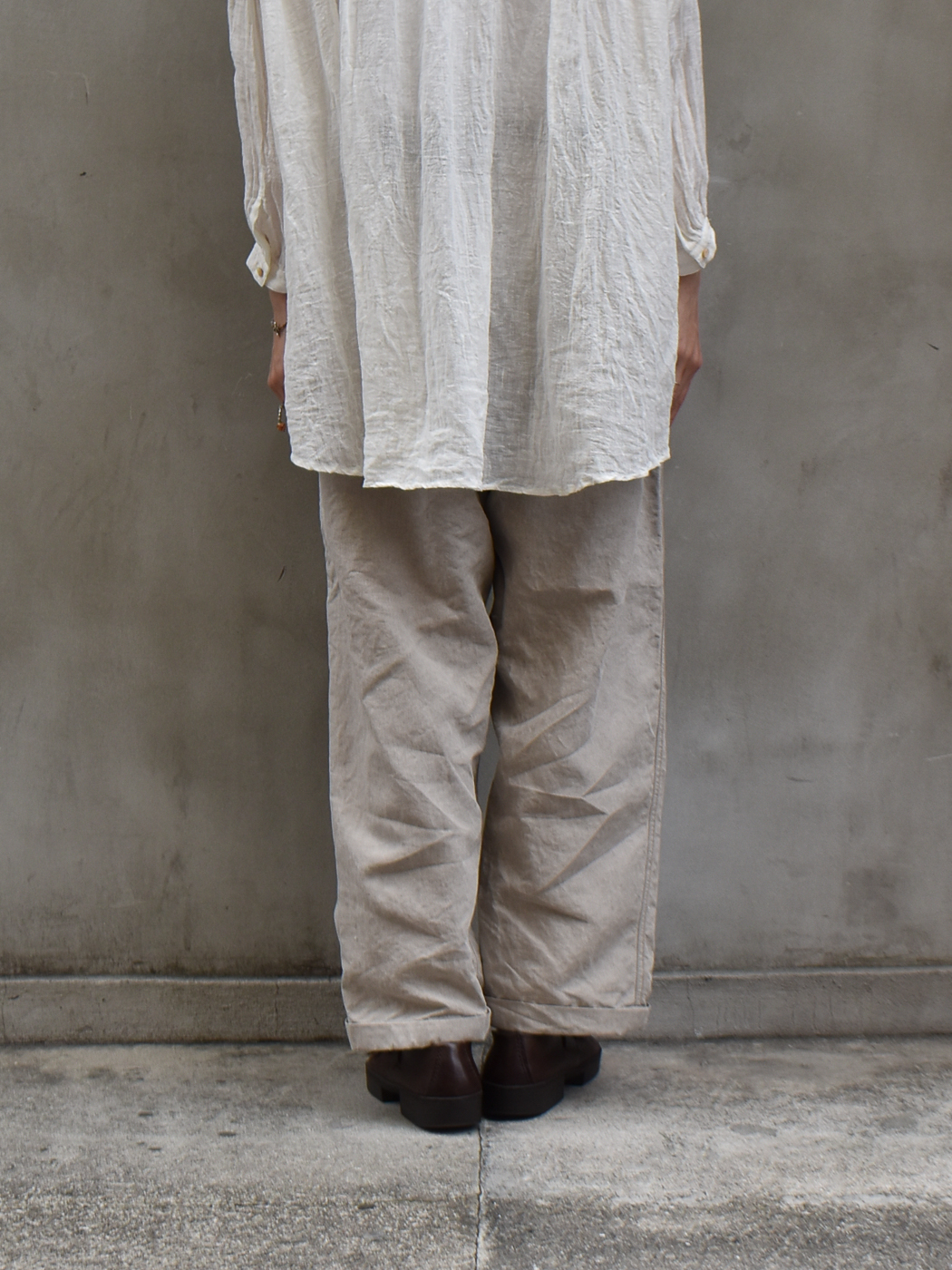 Side belted trousers (High count linen) col.natural | Re;li