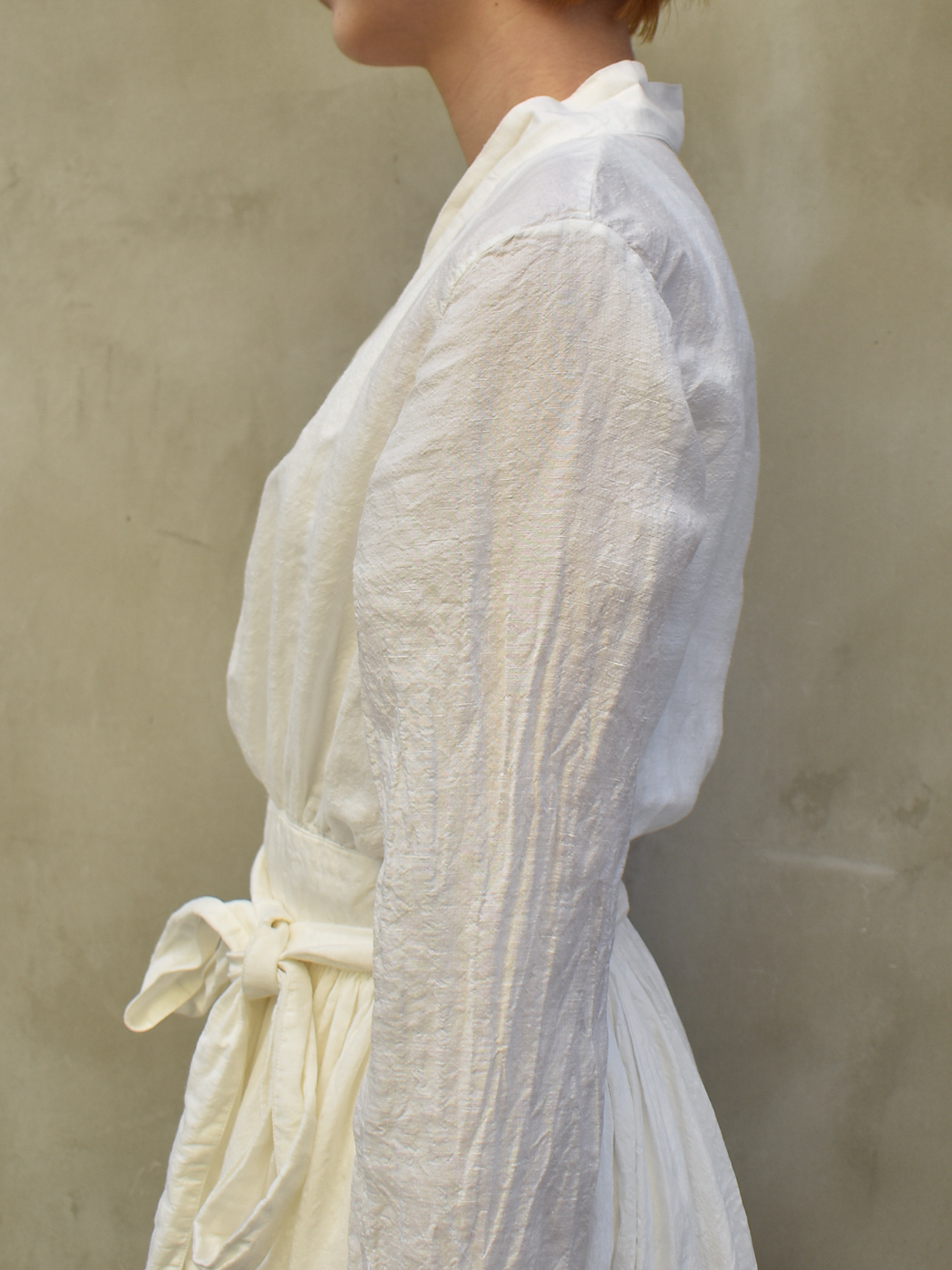Cache-coeur gather dress (High count narrow silk linen) col ...