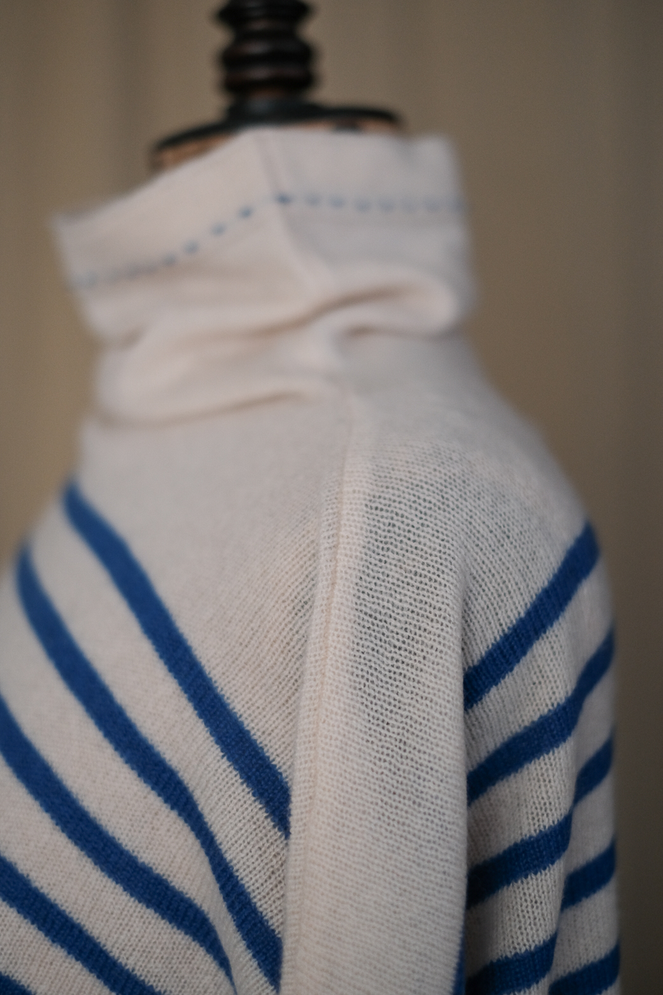 TOWAVASE バスクニット ピカソが愛したバスクシャツをイメージしてつくられた、TOWAVASE