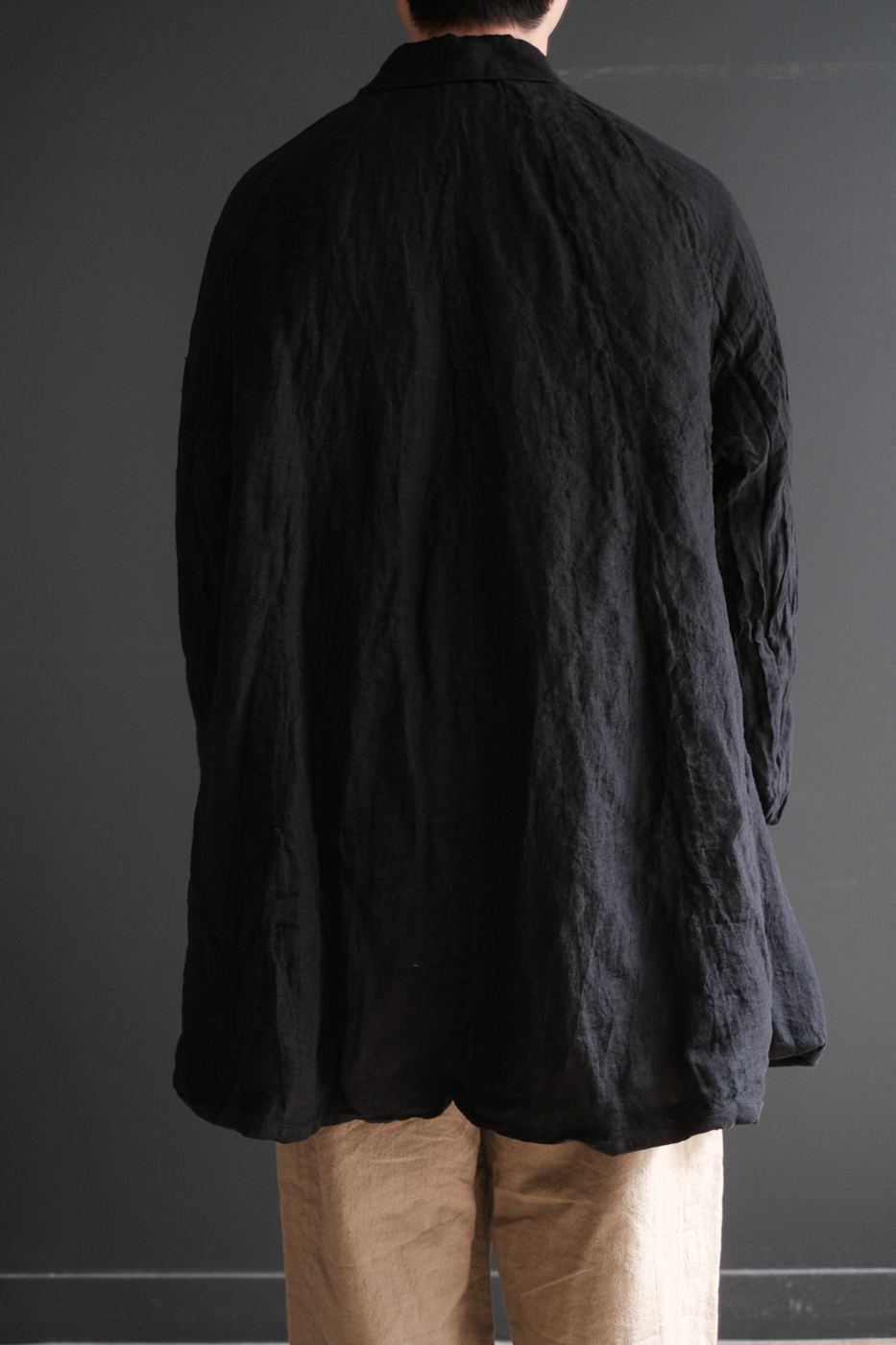Dhochu coat (Linen gauze) col.black | Re;li